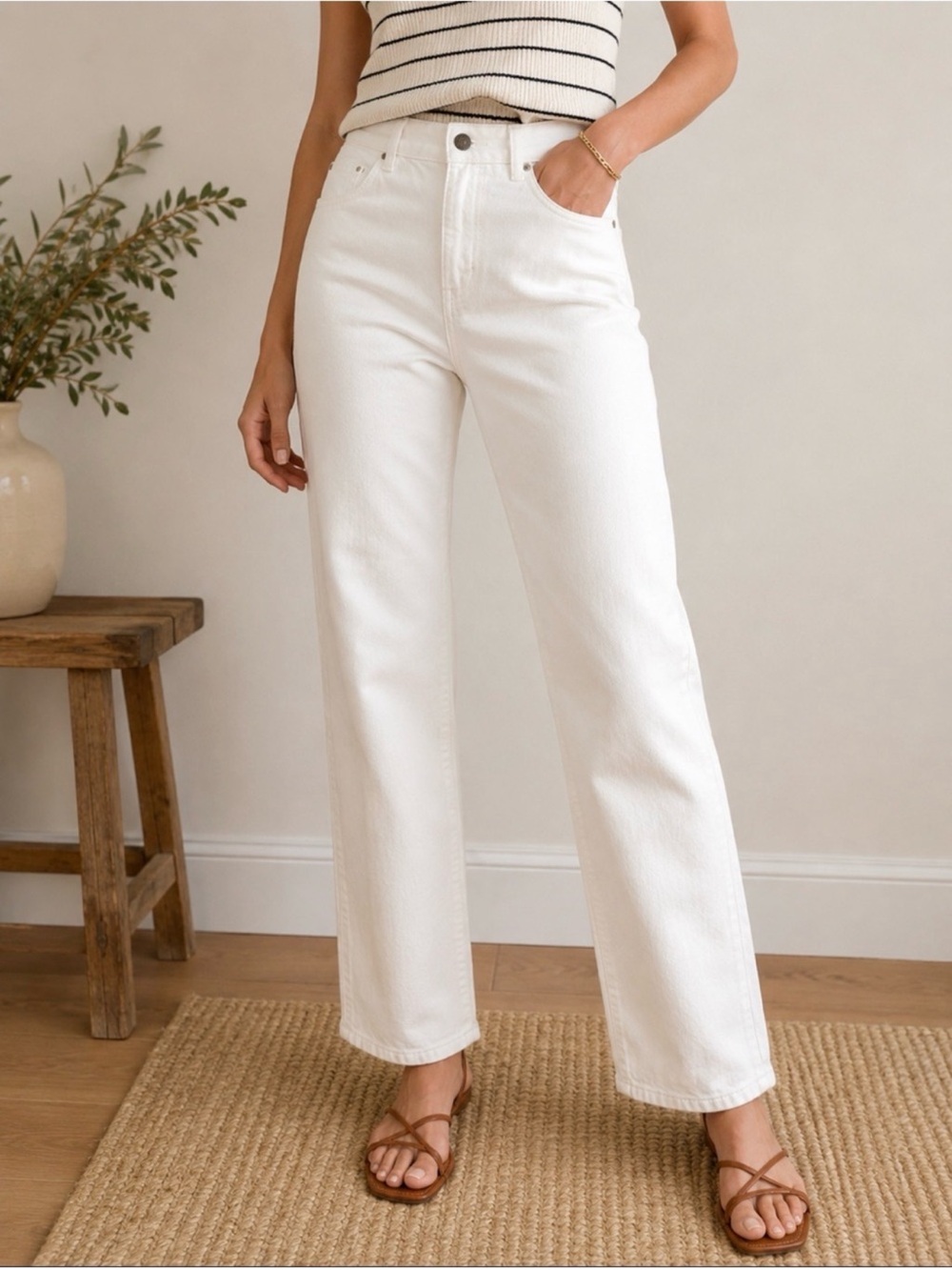Sézane High Rise White Denim Jeans Relaxed Straight Leg Size 34 US 2